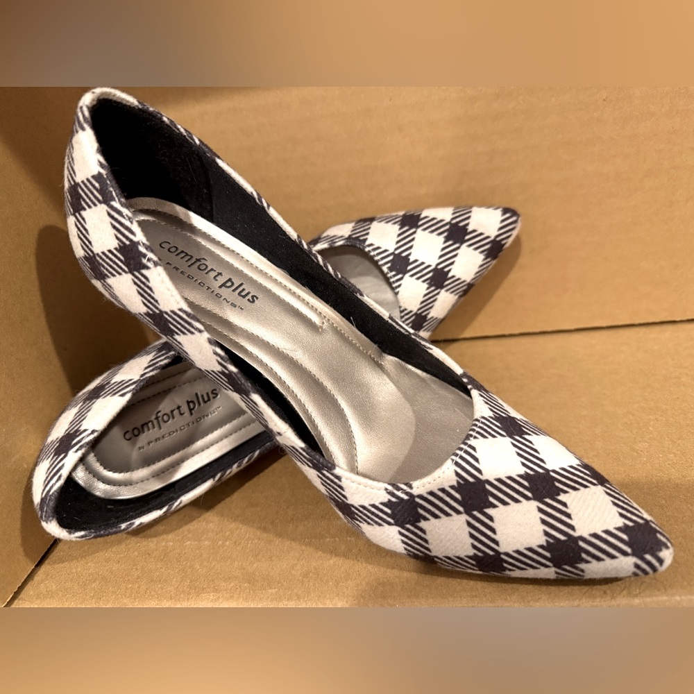 Comfort Plus by Predictions Black and White Heels